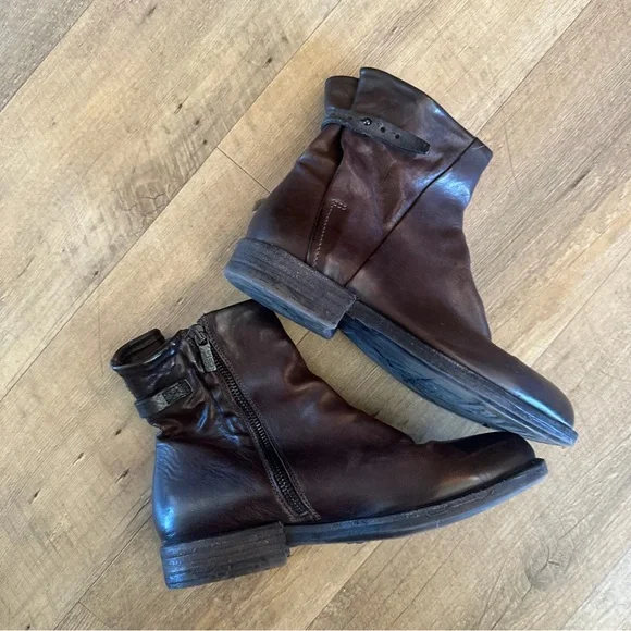 AS98 Brown Leather Booties - Picture 4 of 10